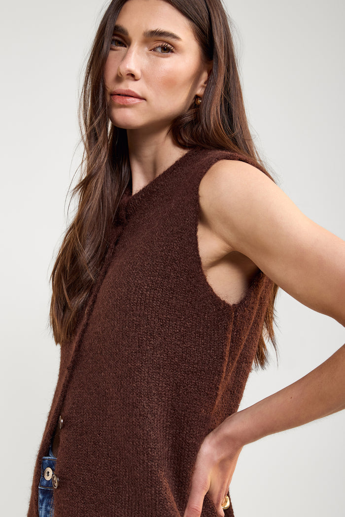 Buttoned Knit Tank Top - 8172