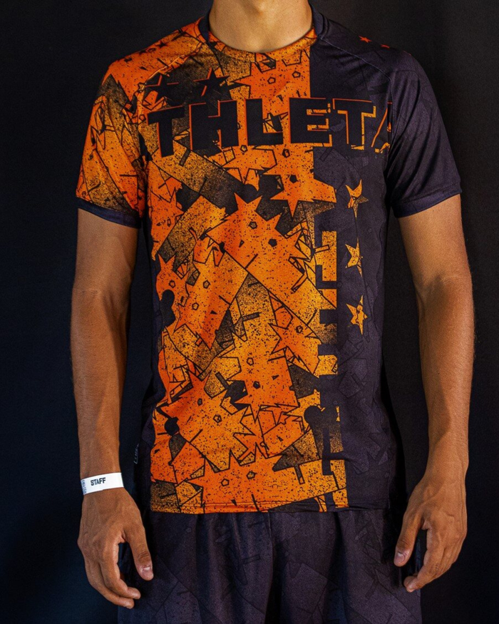 Camisa Linha Athleta Free 23 - Preto com Laranja