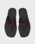 Chase Flip Flop in brown/black.