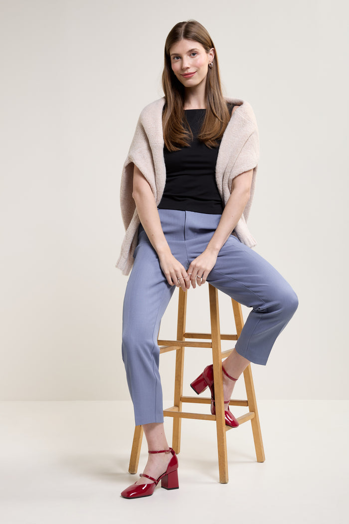 Extra High-Waisted Pants - 5130