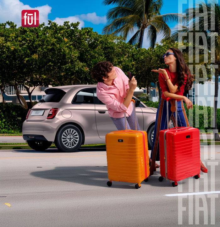 Fiat 500 x FUL 31.5" Expandable Hardside Spinner Luggage, Red