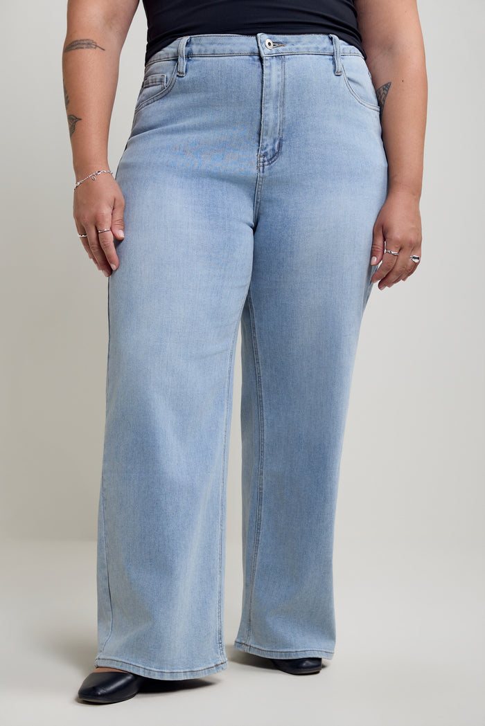 High Waist Jeans - 7041