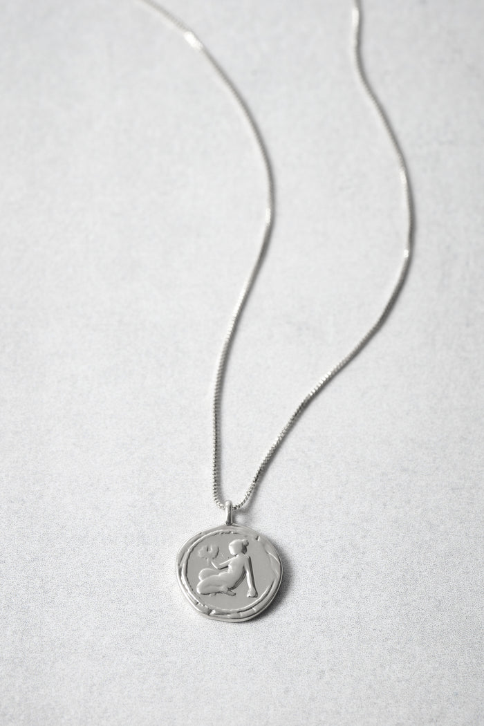 COLLIER-VIERGE-WOMANCE