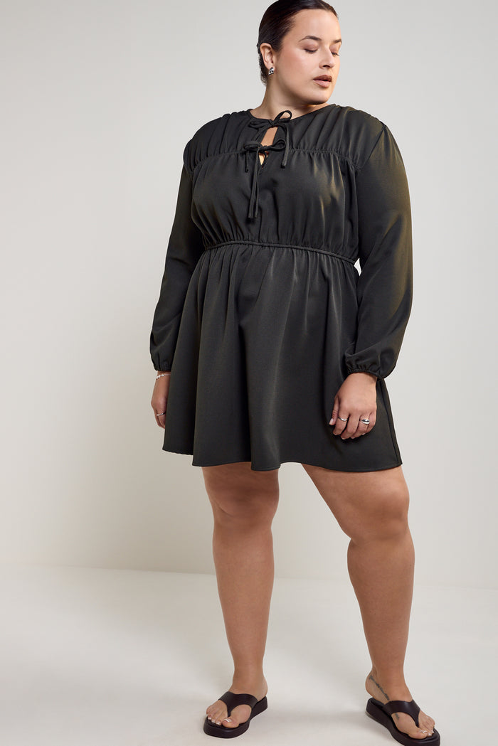 Loose-fitting Pleated Twill Dress - 2241