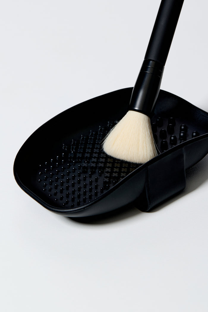 Makeup Brush Cleaning Mat