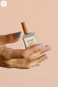 VERNIS-GRIS-BKIND-WOMANCE