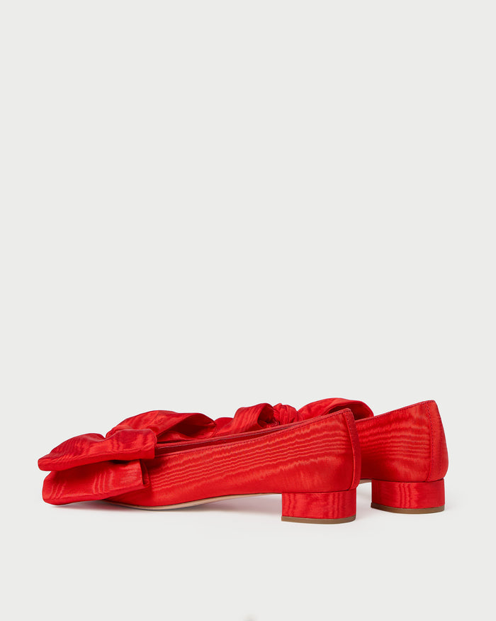 Noa Red Moiré Bow Flat in red moiré.