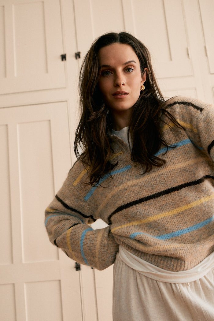 Polo Neck Knit Sweater - 8174