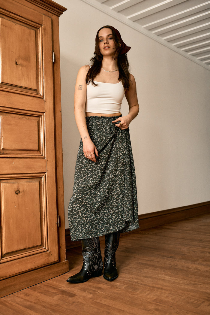 Side Slit Skirt - 6079