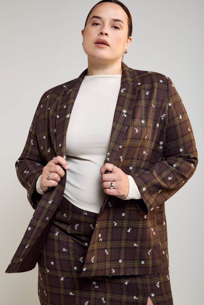 Straight-Cut Checkered and Embroidered Blazer - 3037