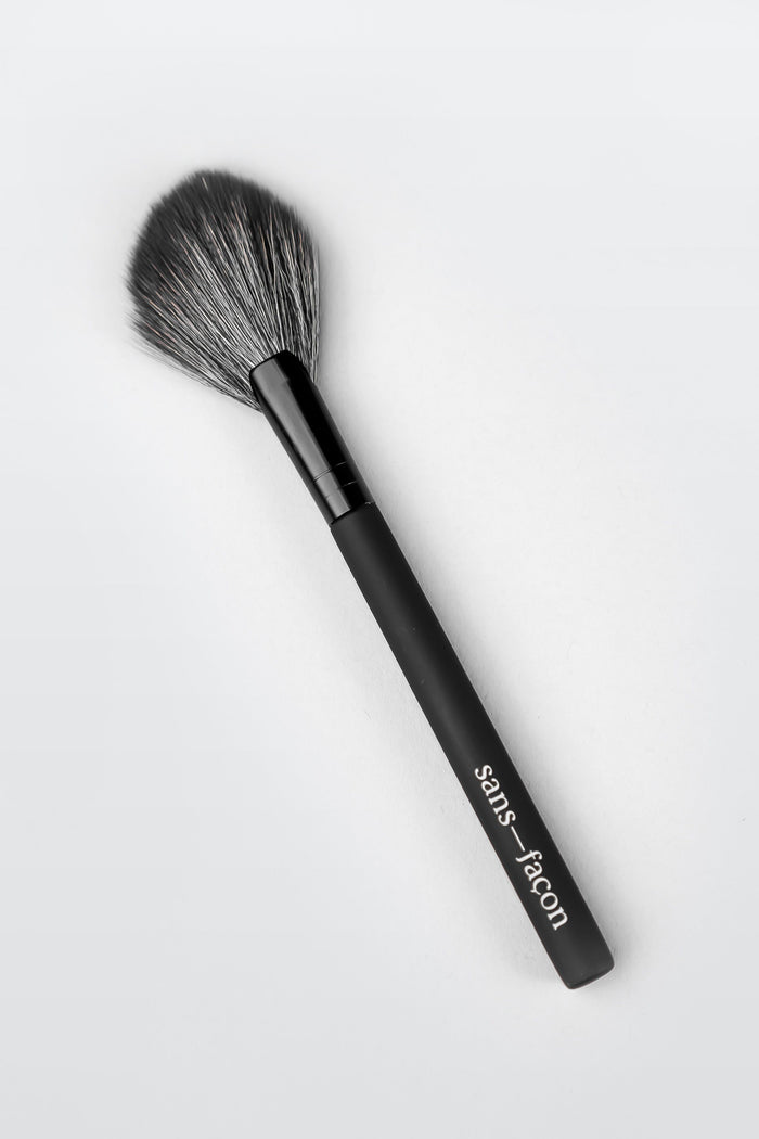 Le pinceau highlight Accessoire Sans-Façon