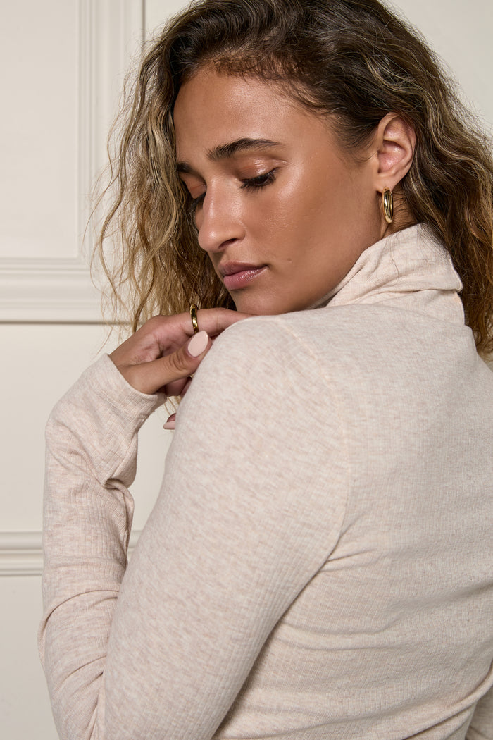 Turtleneck Top - 9112