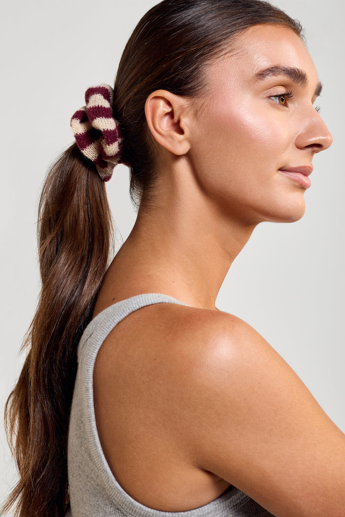 Two-Tone Knit Scrunchie - A0403