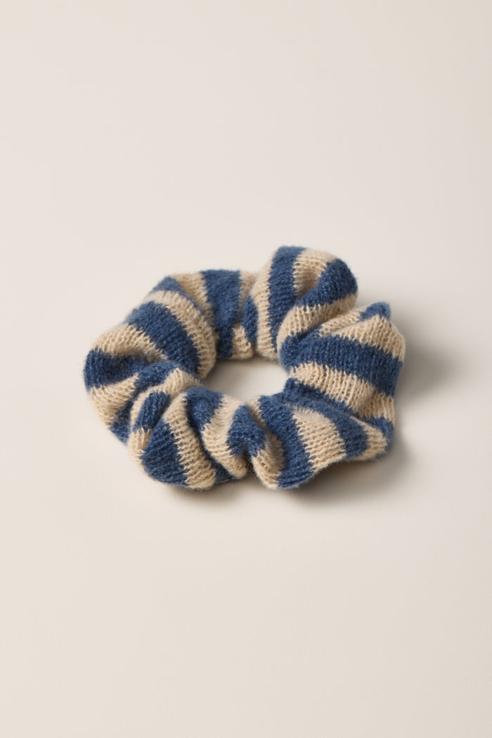 Two-Tone Knit Scrunchie - A0403