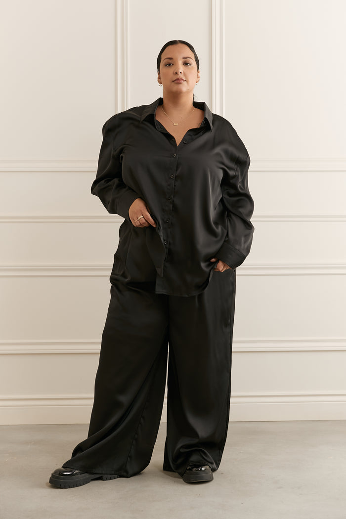 PANTALON-5078-SATIN-WOMANCE-CURVES-1