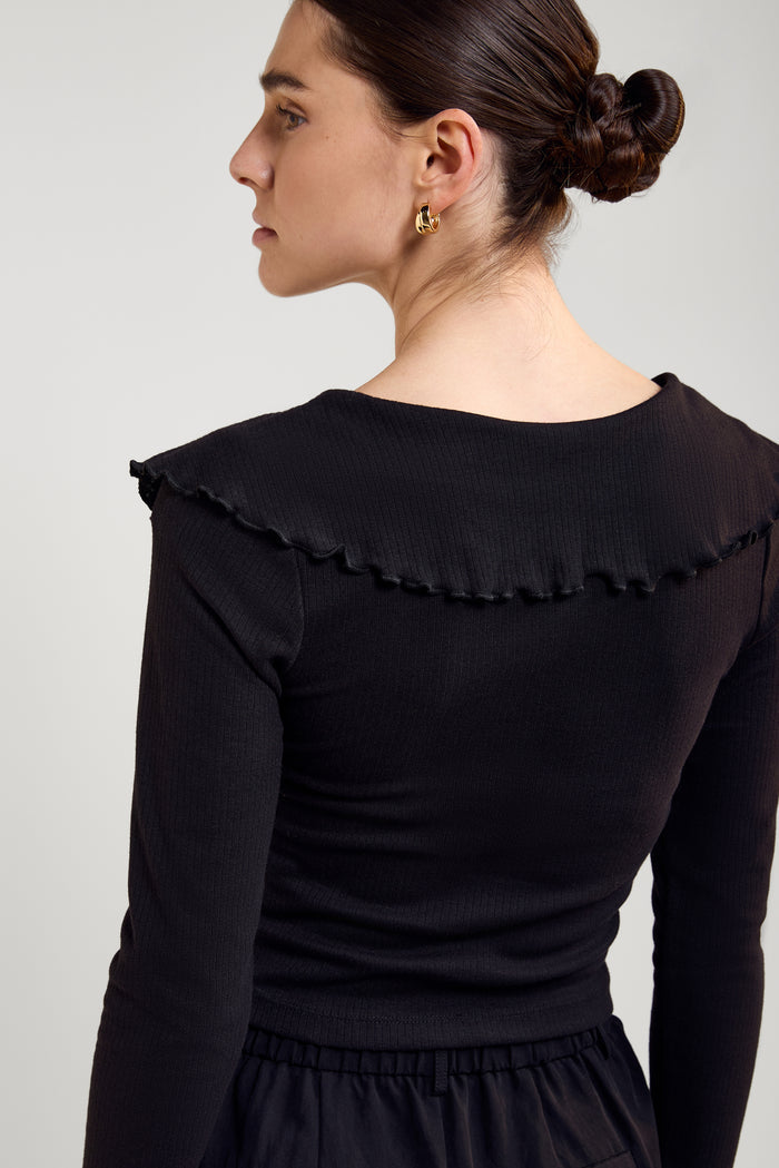Wide-Neck Ruffle Sweater - 9195
