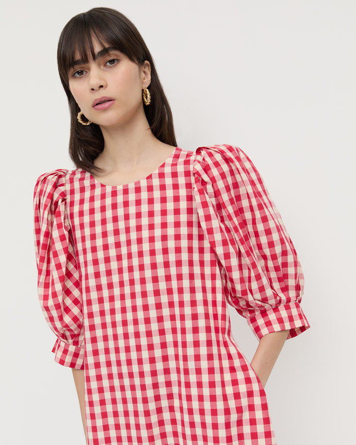 Willy Mini Dress in red gingham cotton.